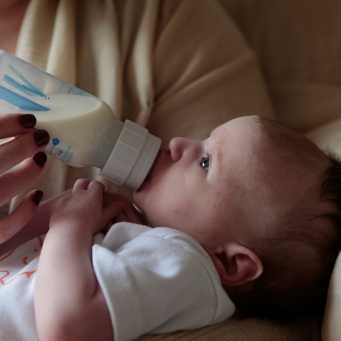 infant bottlefeeding